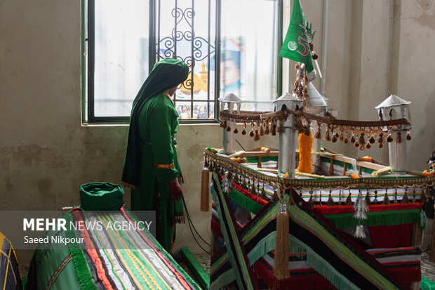 تعزیه ظهر عاشورا در ضیابر گیلان