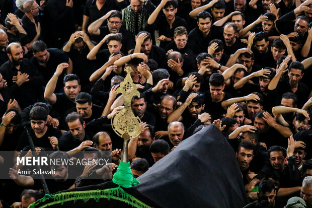 عزاداری عاشورای حسینی در سرخه