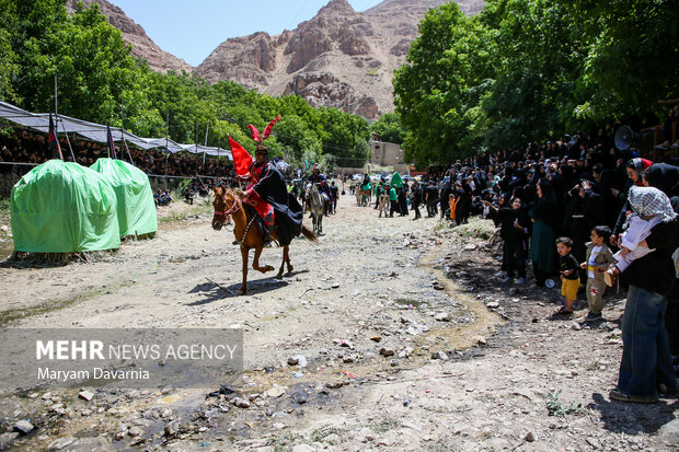 عاشورای حسینی در روستای تاریخی اسفیدان بجنورد
