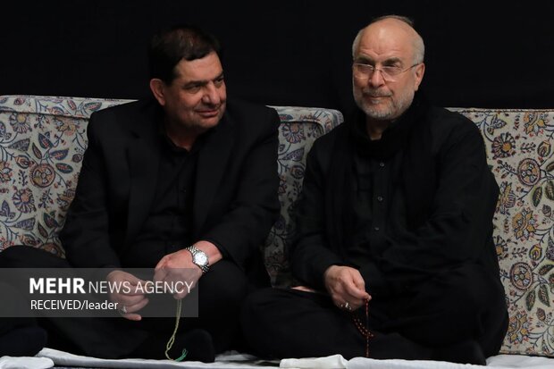 مراسم عزاداری شام غریبان حسینی در حسینیه امام خمینی(ره)
