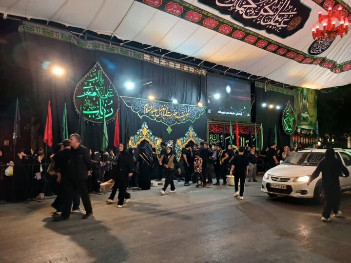 اطعام ۱۰ هزار نفر در هیئت جنت الحسین(ع) مشهد