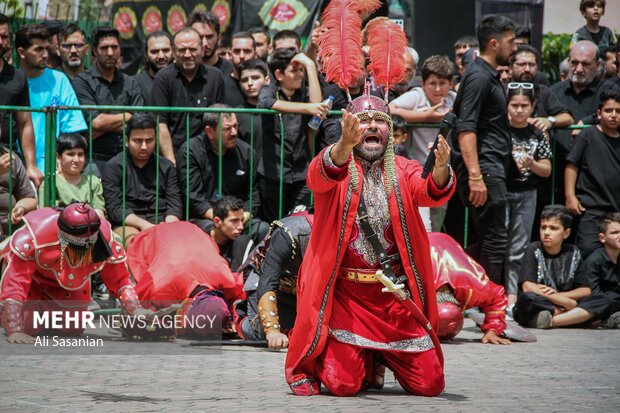 تعزیه بزرگ عاشورا در شهرستان مرزی بندر آستارا