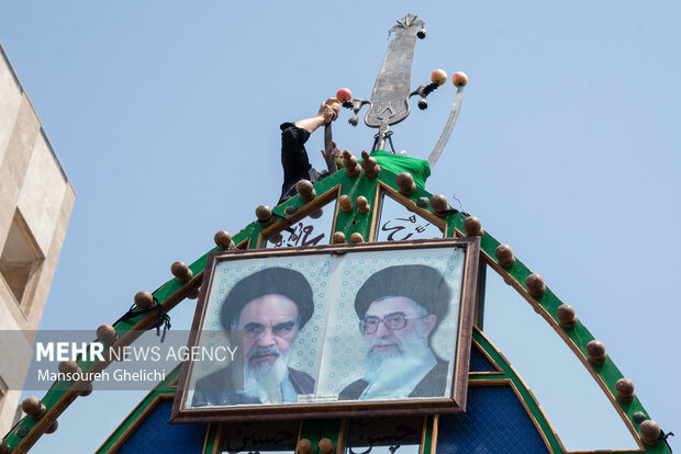نخل‏‌گردانی عاشورایی در منطقه باغزندان شاهرود