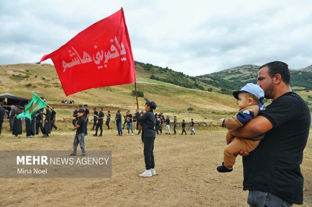 آیین عزاداری روز عاشورا در روستای «بهل»