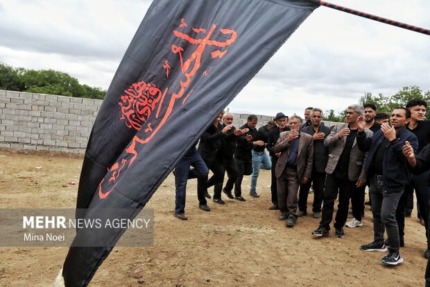 آیین عزاداری روز عاشورا در روستای «بهل»