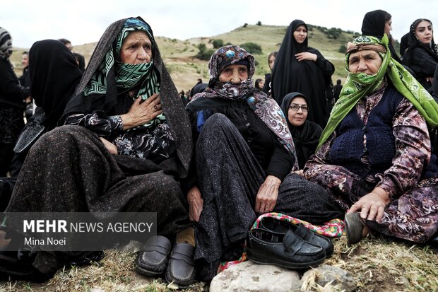 آیین عزاداری روز عاشورا در روستای «بهل»