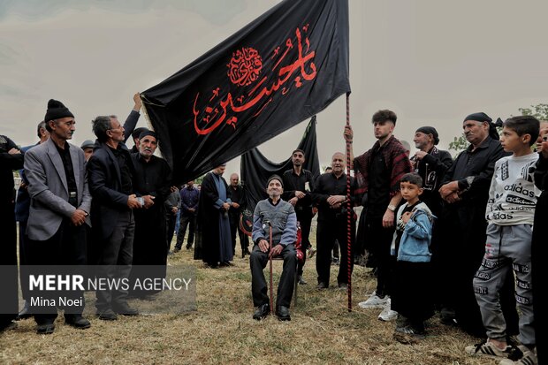 آیین عزاداری روز عاشورا در روستای «بهل»