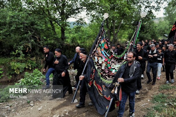 آیین عزاداری روز عاشورا در روستای «بهل»