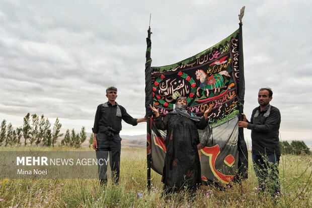 آیین عزاداری روز عاشورا در روستای «بهل»