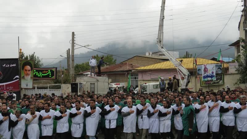 آیین«سینهزنی کمر به کمر»رامیان نمادی زنده ازوحدت مذهبی وظرفیت گردشگری