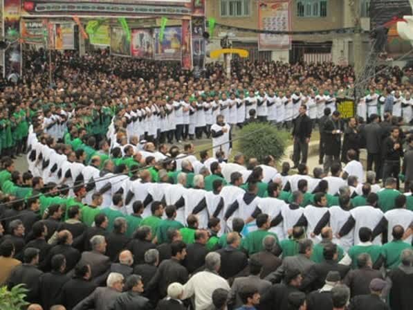 آیین«سینهزنی کمر به کمر»رامیان نمادی زنده ازوحدت مذهبی وظرفیت گردشگری