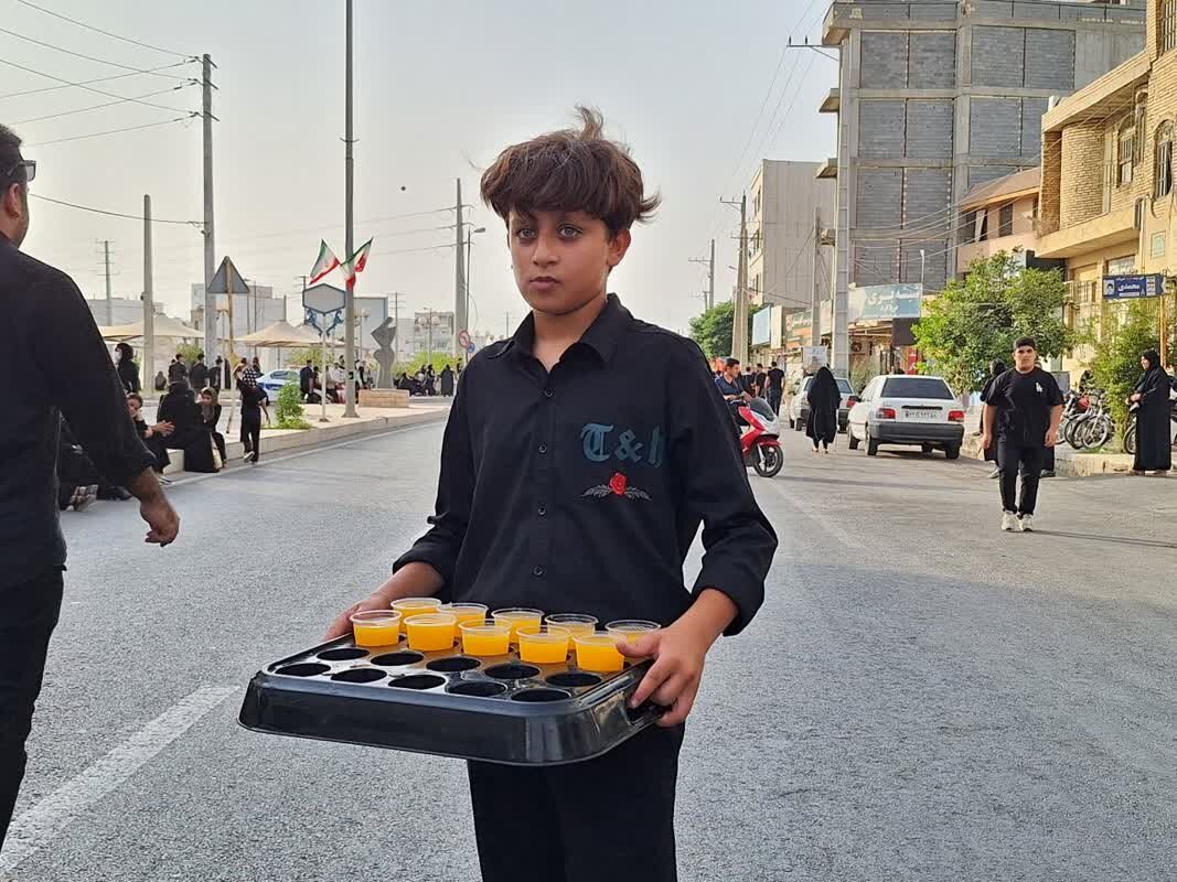 تجمع عزاداران حسینی در گناوه برگزار شد