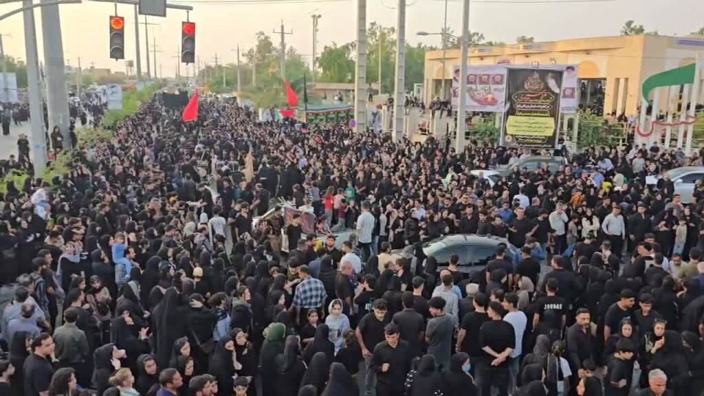 تجمع عزاداران حسینی در گناوه برگزار شد