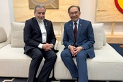 وزير الخارجية الايراني يلتقي رئيس الوزراء الماليزي في البرازيل