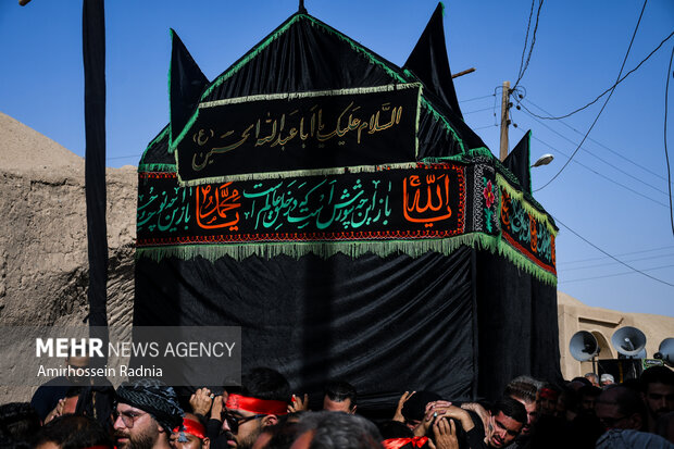 آیین سنتی «بیل زنی» و «نخل گردانی» شهرستان خوسف