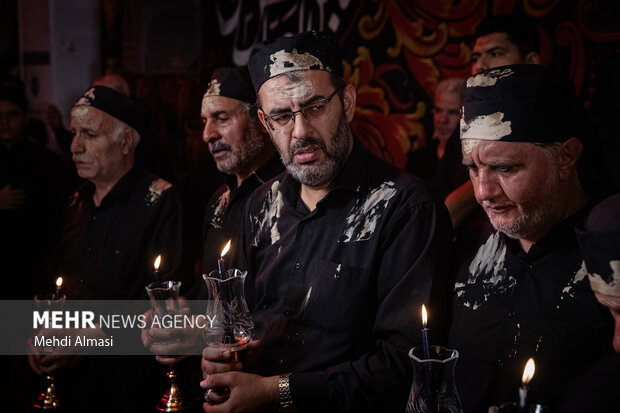 شام غریبان در حسینیه اعظم زنجان