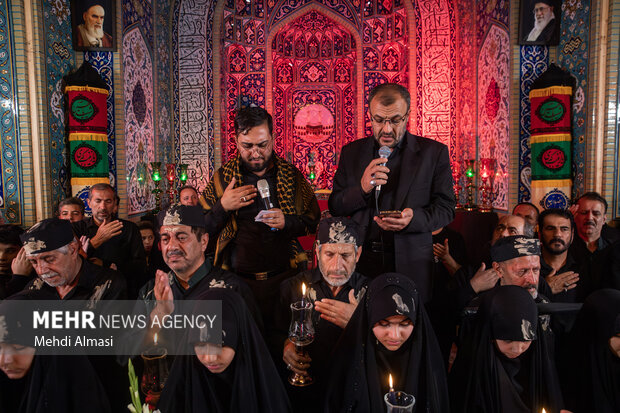 شام غریبان در حسینیه اعظم زنجان