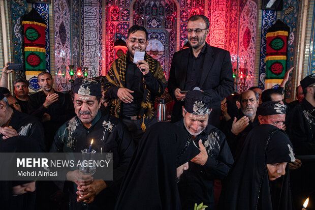 شام غریبان در حسینیه اعظم زنجان