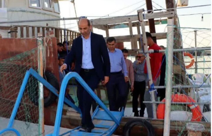 اختصاص ۲۰۰ میلیارد ریال برای لایروبی اسکله صیادی بندر لاور ساحلی اختصاص ۲۰۰ میلیارد ریال برای لایروبی اسکله صیادی بندر لاور ساحلی