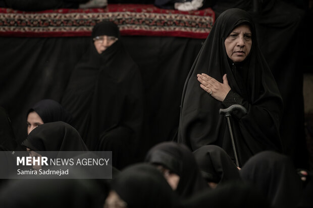 روضه روز یازدهم محرم در حسینه سادات اخوی