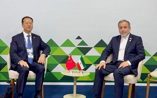 BRICS Zirvesi’nde İran ile Çin arasında önemli görüşme