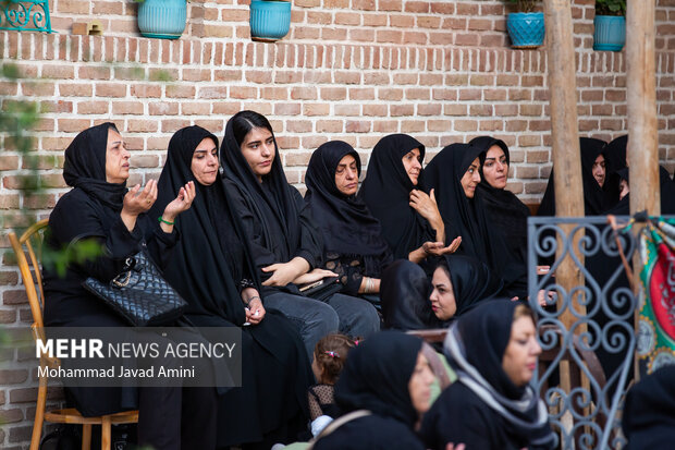 روضه خانگی در «خانه تاریخی نبوی» قزوین