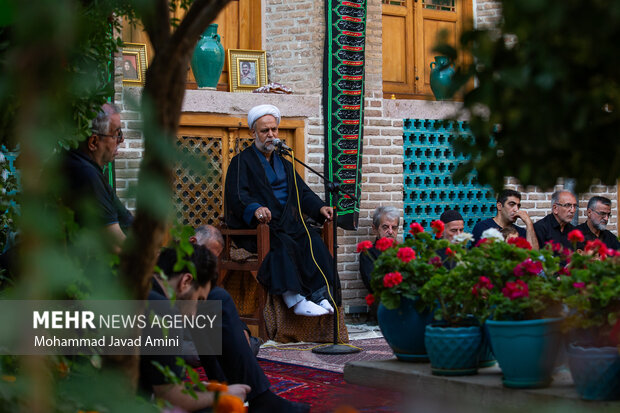 روضه خانگی در «خانه تاریخی نبوی» قزوین