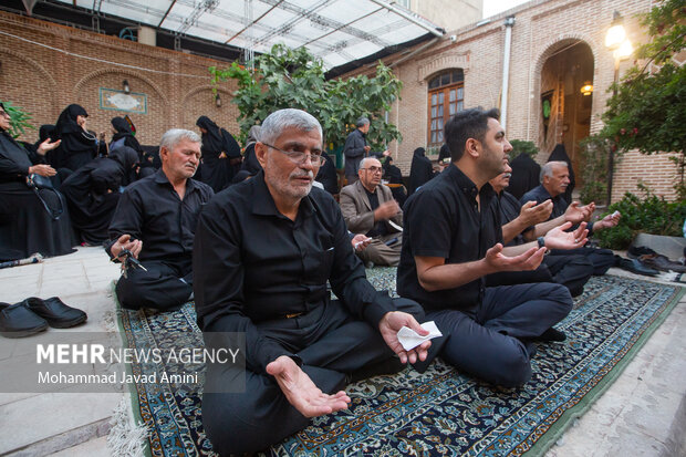 روضه خانگی در «خانه تاریخی نبوی» قزوین