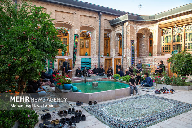 روضه خانگی در «خانه تاریخی نبوی» قزوین