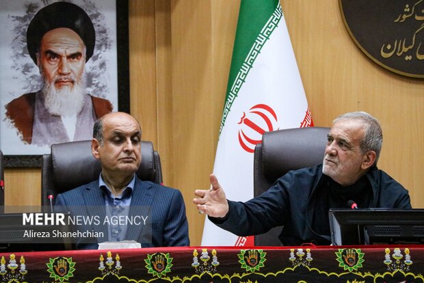 نشست رئیس جمهور در شورای اداری استان گیلان