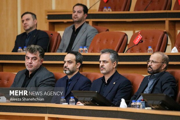 نشست رئیس جمهور در شورای اداری استان گیلان