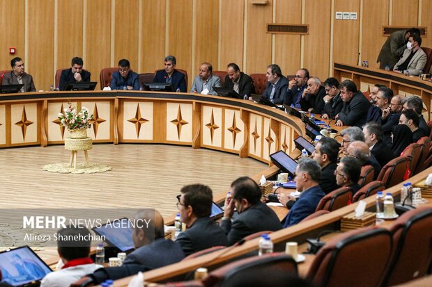 نشست رئیس جمهور در شورای اداری استان گیلان