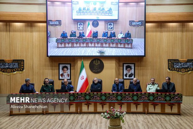 نشست رئیس جمهور در شورای اداری استان گیلان