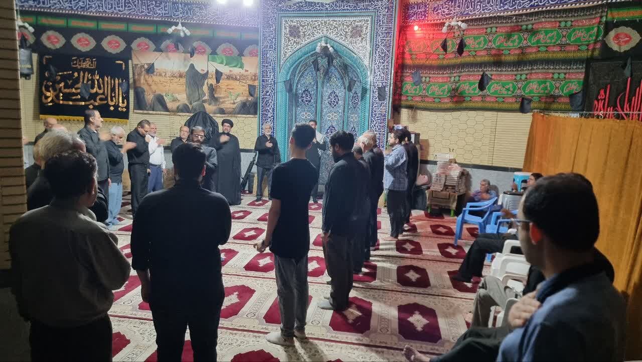 شام غریبان حسینی در گناوه برگزار شد