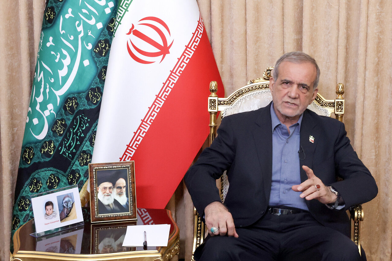 ايران،درست،جمهور،حقوق،آب،رئيس،پزشكيان،اتم،دشمنان،بمب،كارها