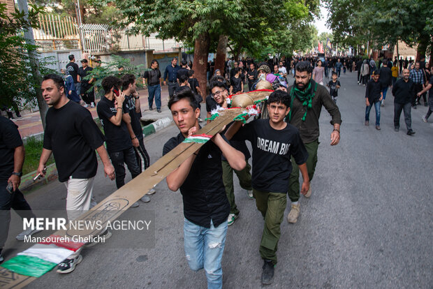 مراسم نخل گردانی شاهرود
