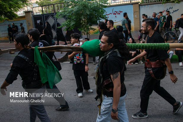 مراسم نخل گردانی شاهرود