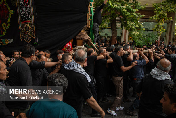مراسم نخل گردانی شاهرود