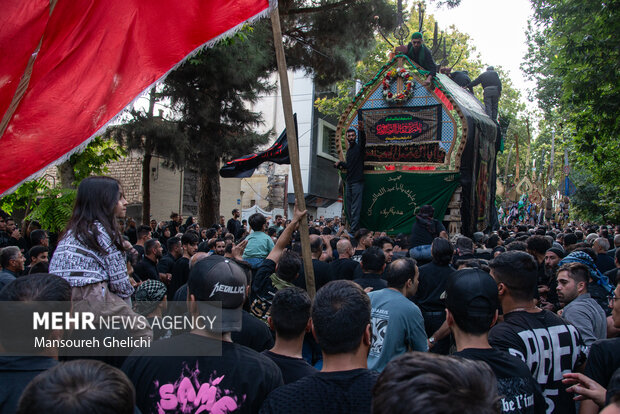 مراسم نخل گردانی شاهرود