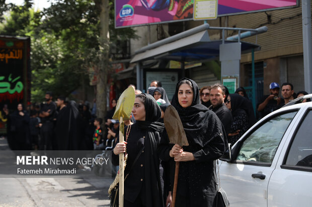 عزاداری کاروان بنی‌اسد در روز سوم شهادت امام حسین (ع) 35
