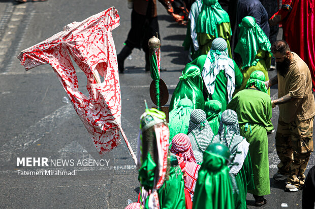 عزاداری کاروان بنی‌اسد در روز سوم شهادت امام حسین (ع) 37