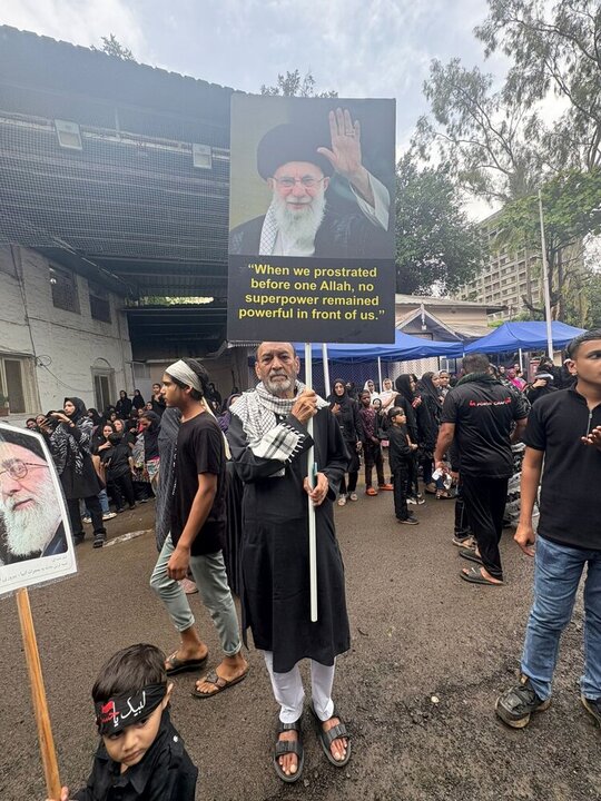 ہندوستان بھر میں یوم عاشورا عقیدت منایا گیا، رہبر انقلاب کی تصاویر نمایاں+ تصاویر
