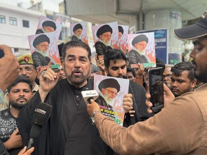 ہندوستان بھر میں یوم عاشورا عقیدت منایا گیا، رہبر انقلاب کی تصاویر نمایاں+ تصاویر