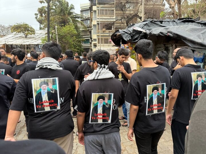 ہندوستان بھر میں یوم عاشورا عقیدت منایا گیا، رہبر انقلاب کی تصاویر نمایاں+ تصاویر