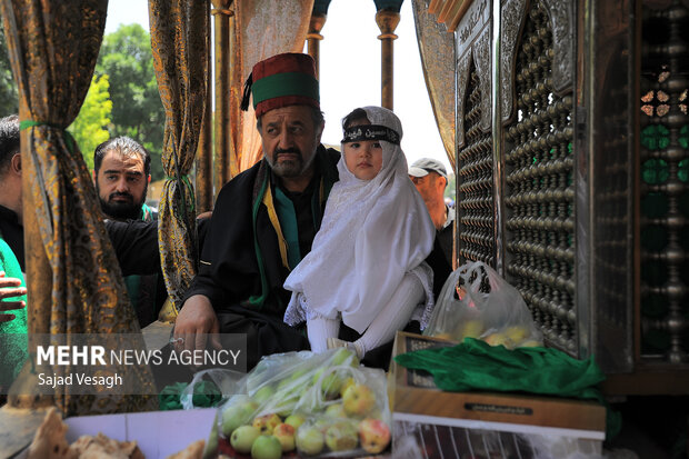 کاروان نمادین طایفه بنی اسد در همدان
