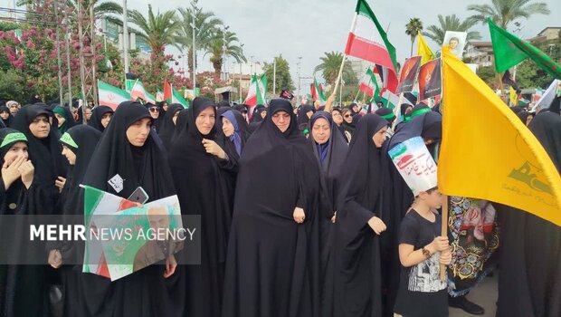 اجتماع عظیم زینبیون در رشت برگزار شد