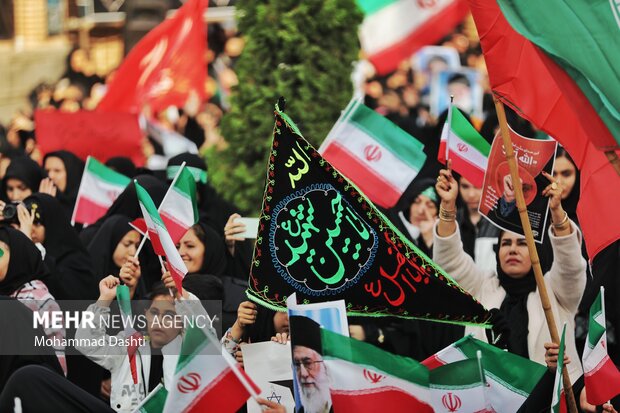 اجتماع زینبیون در اردبیل