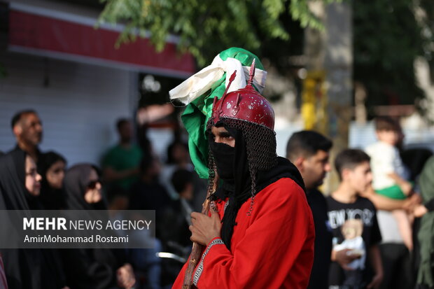 کاروان نمادین اسرای کربلا در پیشوا؛ تجلی حماسه و حزن در آیینهای محرم