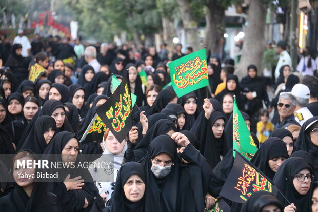 اجتماع کرمانشاهیان به‌مناسب سومین روز شهادت امام حسین(ع)