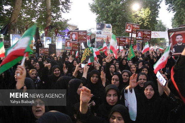 اجتماع کرمانشاهیان به‌مناسب سومین روز شهادت امام حسین(ع)